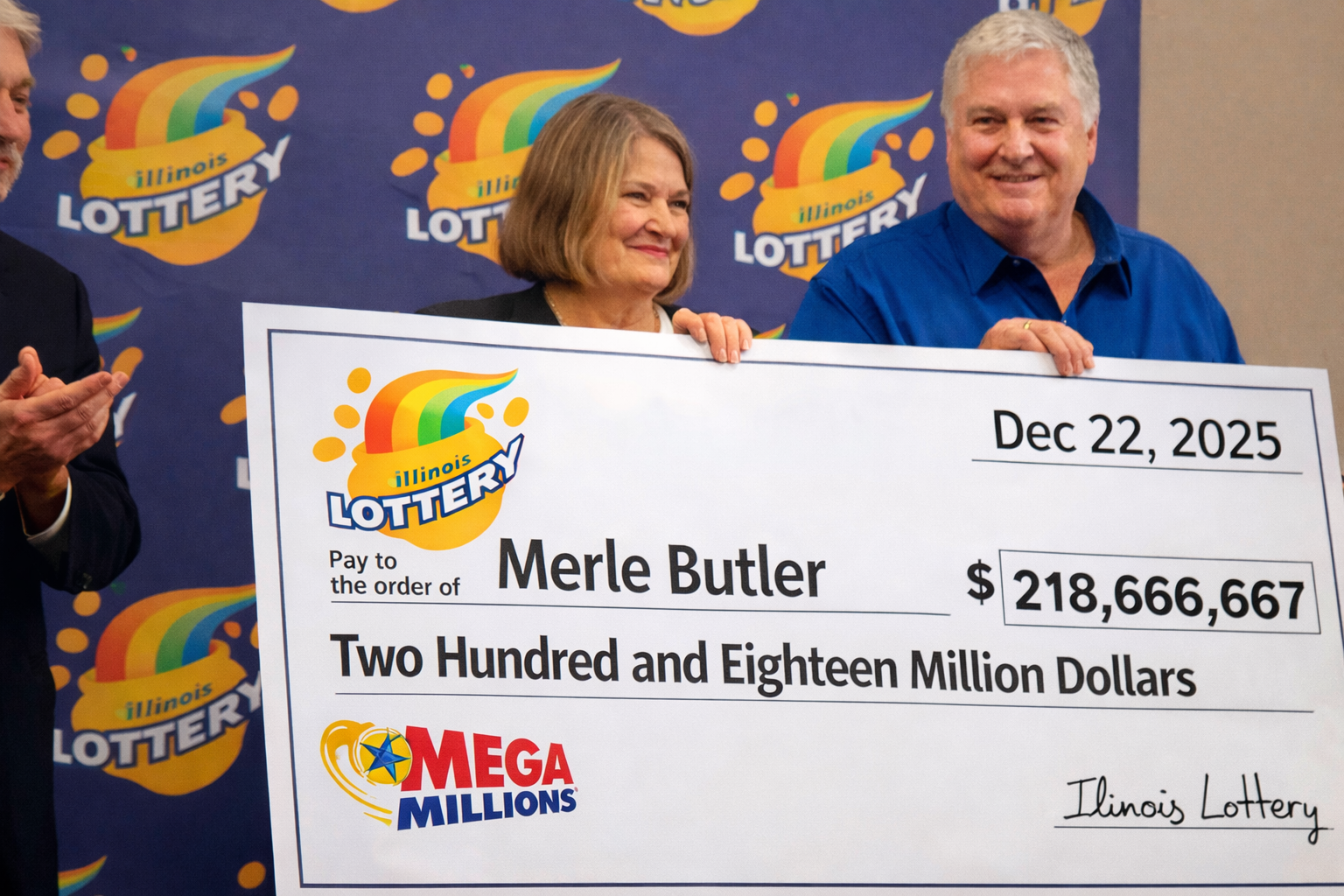 Jason and Merle Butler celebrating US$218,666,667 prize